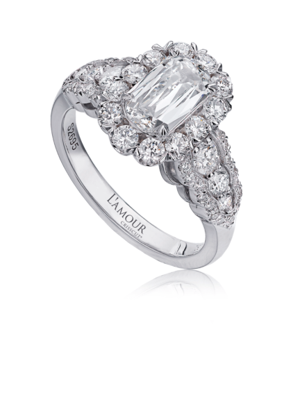 Elegant diamond engagement ring set in 18K white gold with scalloped setting