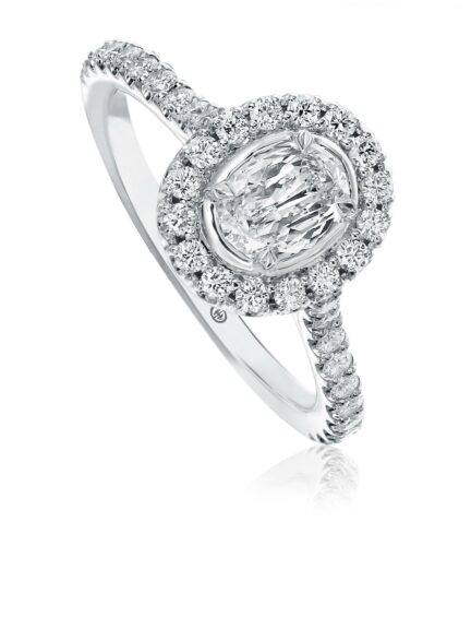 L’Amour Crisscut® Oval Shape Diamond Engagement Ring