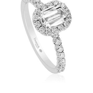 Simple Engagement Ring in Diamond